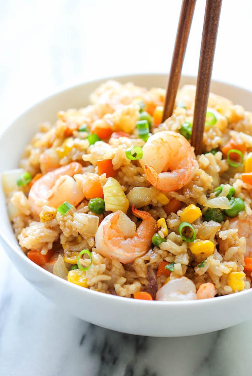 Fried Rice with Shrimp: A Seafood Twist